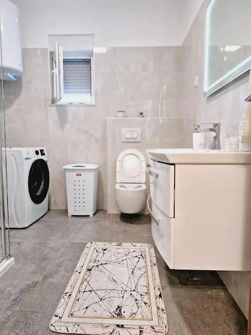 Vacation House Fortuna Gorica  Holiday home
